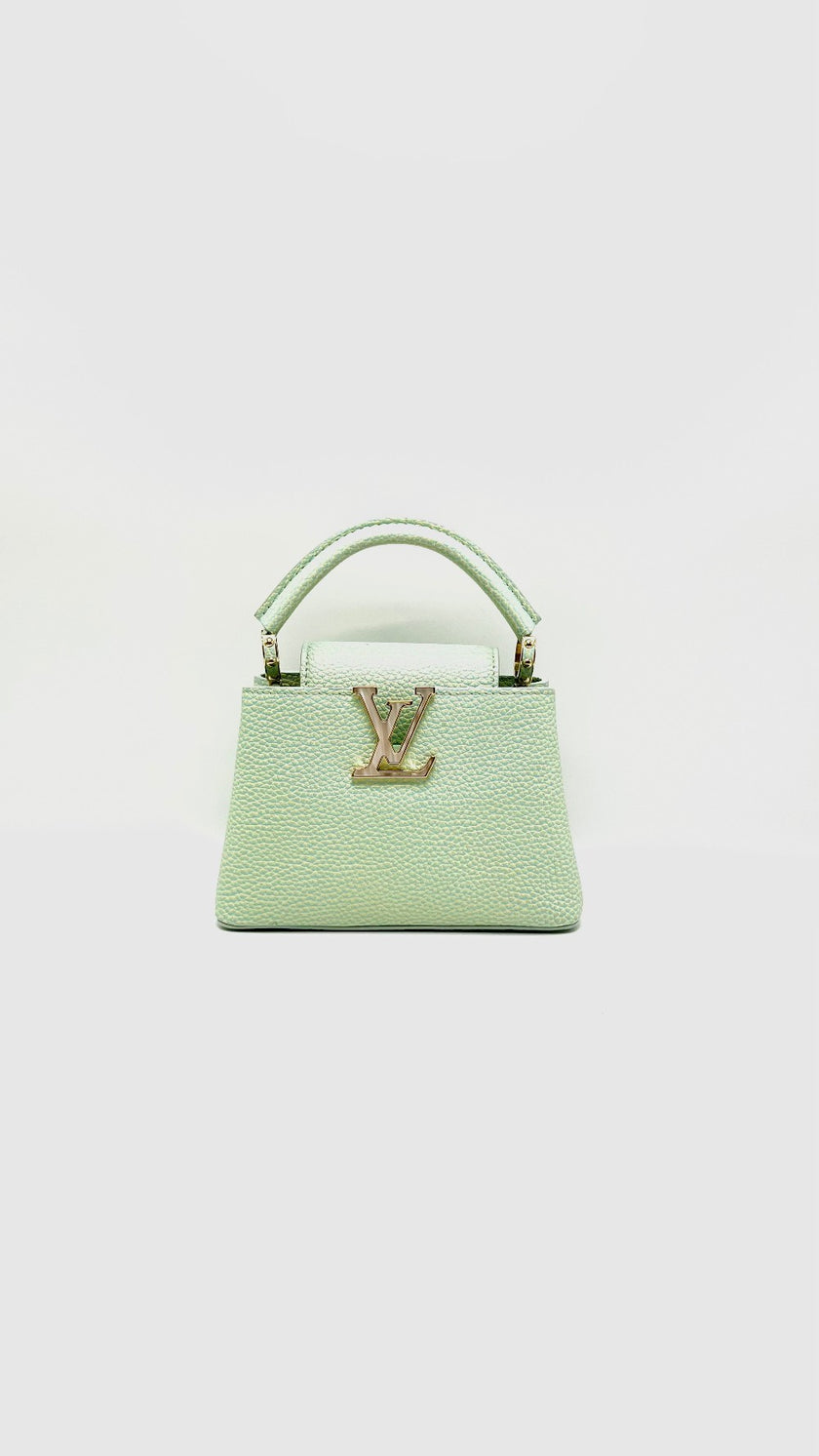 Like New. LV Capucines Mini Vert Deau (Green). Microchip|15845
