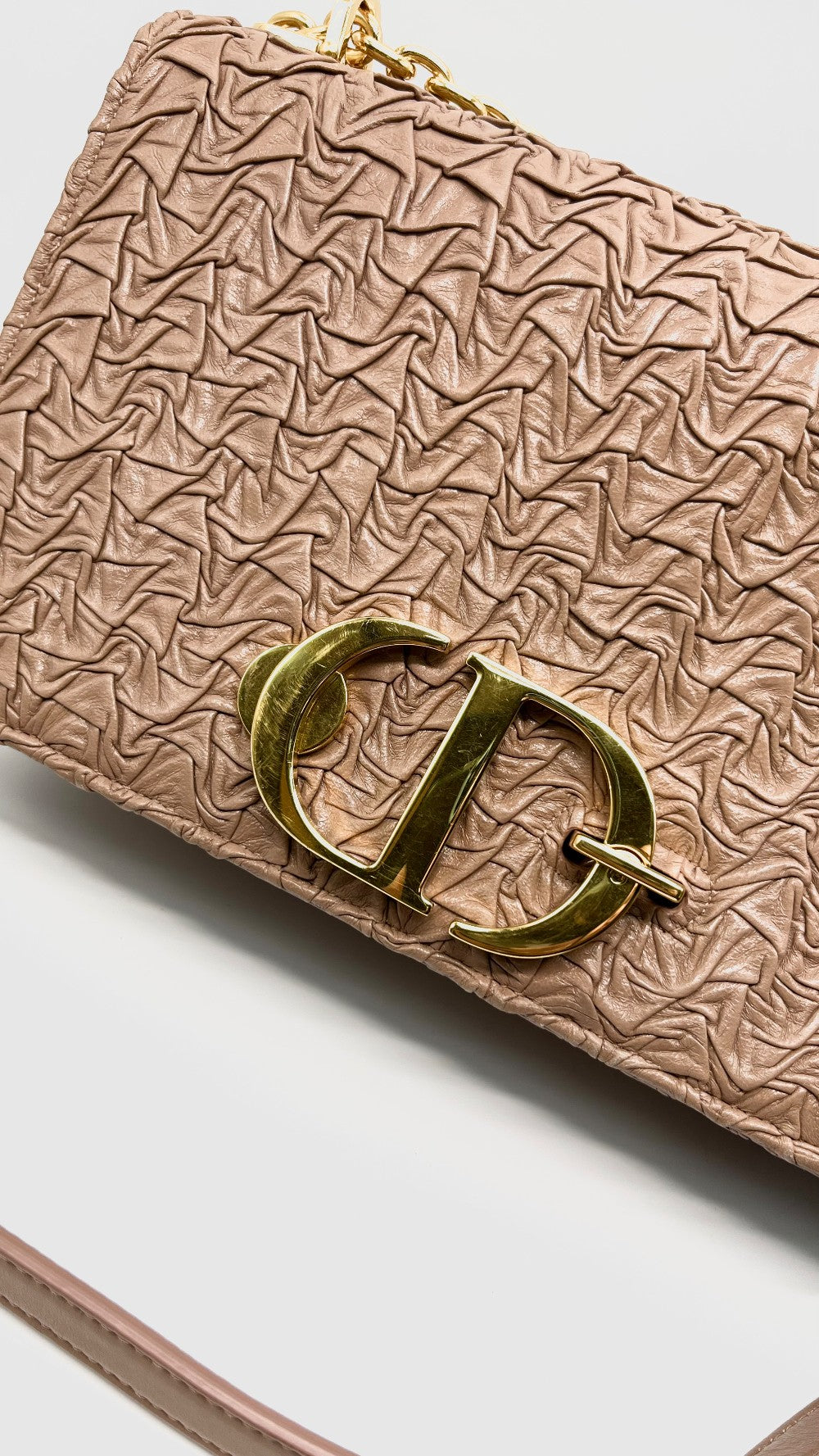 Preowned. Dior 30 Montaigne Nude. 17BO0220|13966