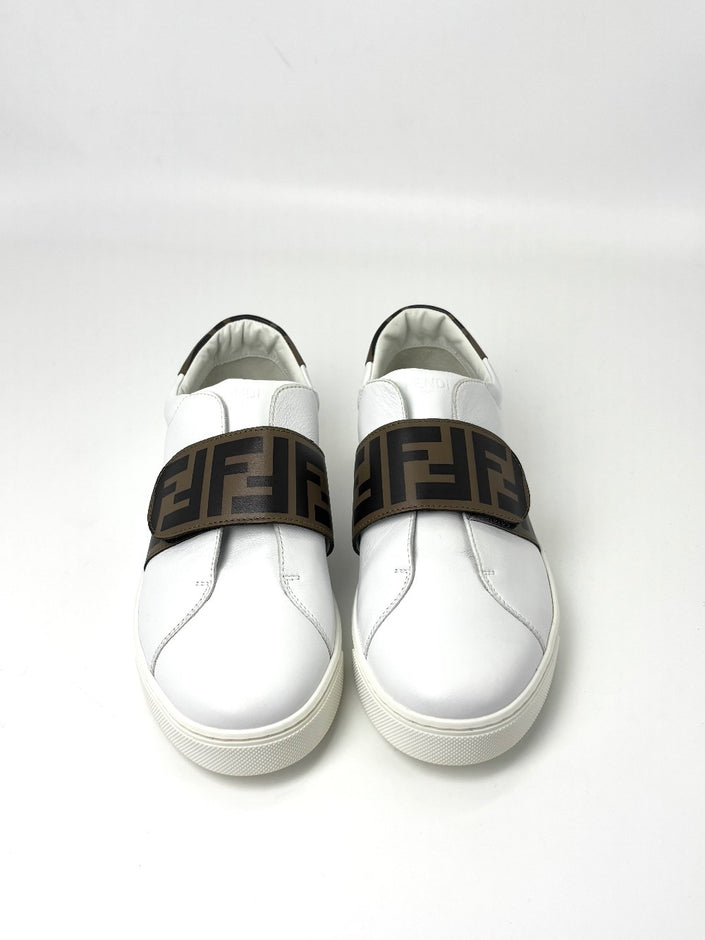 Brand New. Fendi Kids Logo Strap Low-top Sneakers. 39|7624