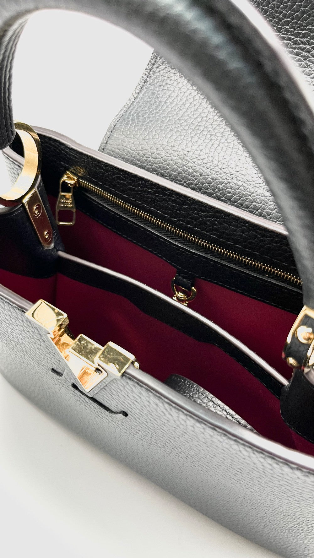 Preowned. LV Capucines BB Black GHW|12217