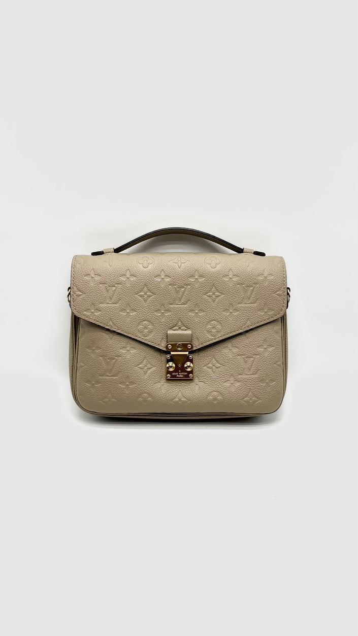 Like New. LV Metis Tourterelle Empreinte. Microchip|15708