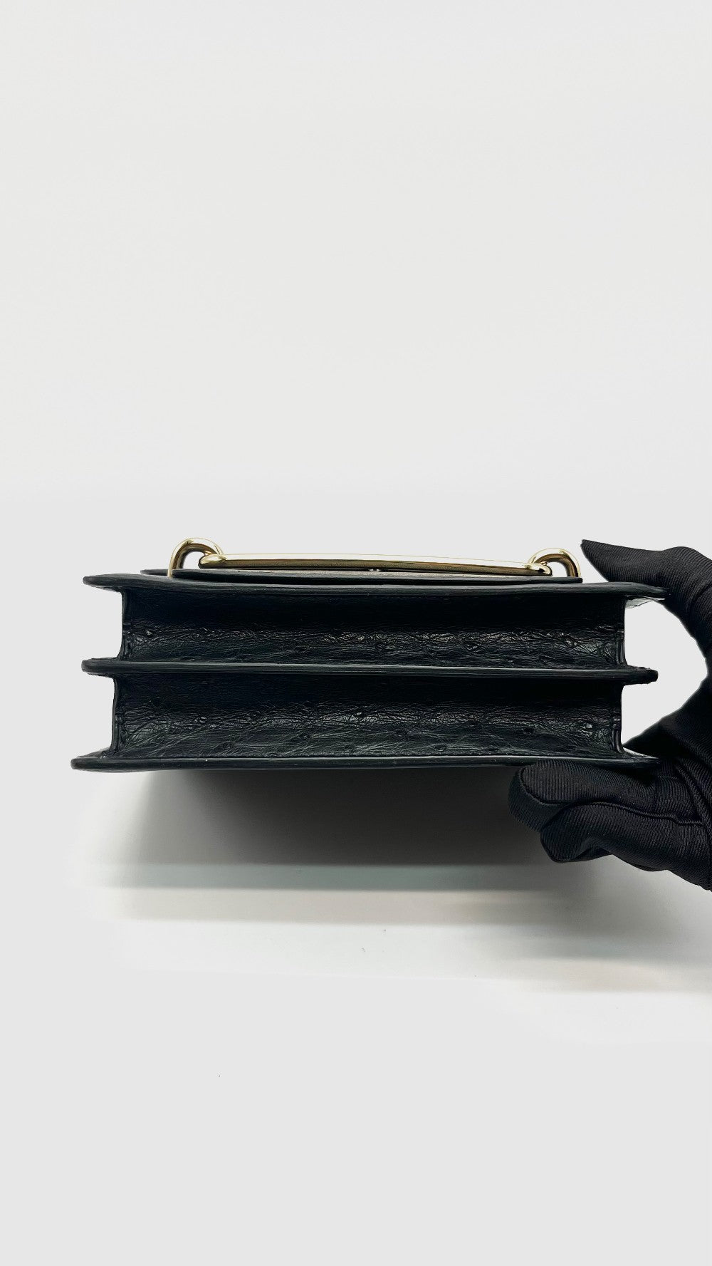 Preowned. Hermes Roulis 18 Black Ostrich GHW. ZST468ZI|15603