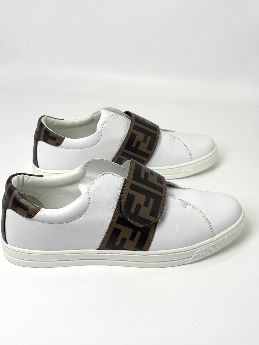 Brand New. Fendi Kids Logo Strap Low-top Sneakers. 39|7627
