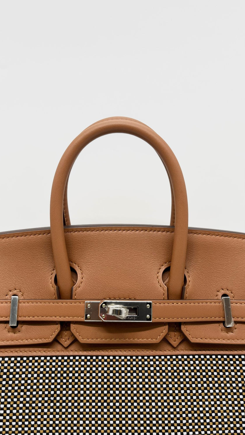 Brand New. Hermes Birkin 25 Gold Toile Swift PHW. BCT598AG|14141