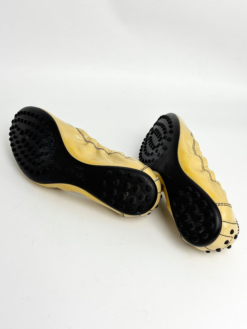 Preowned. Tods Dolls Shoes Yellow. 39|12843