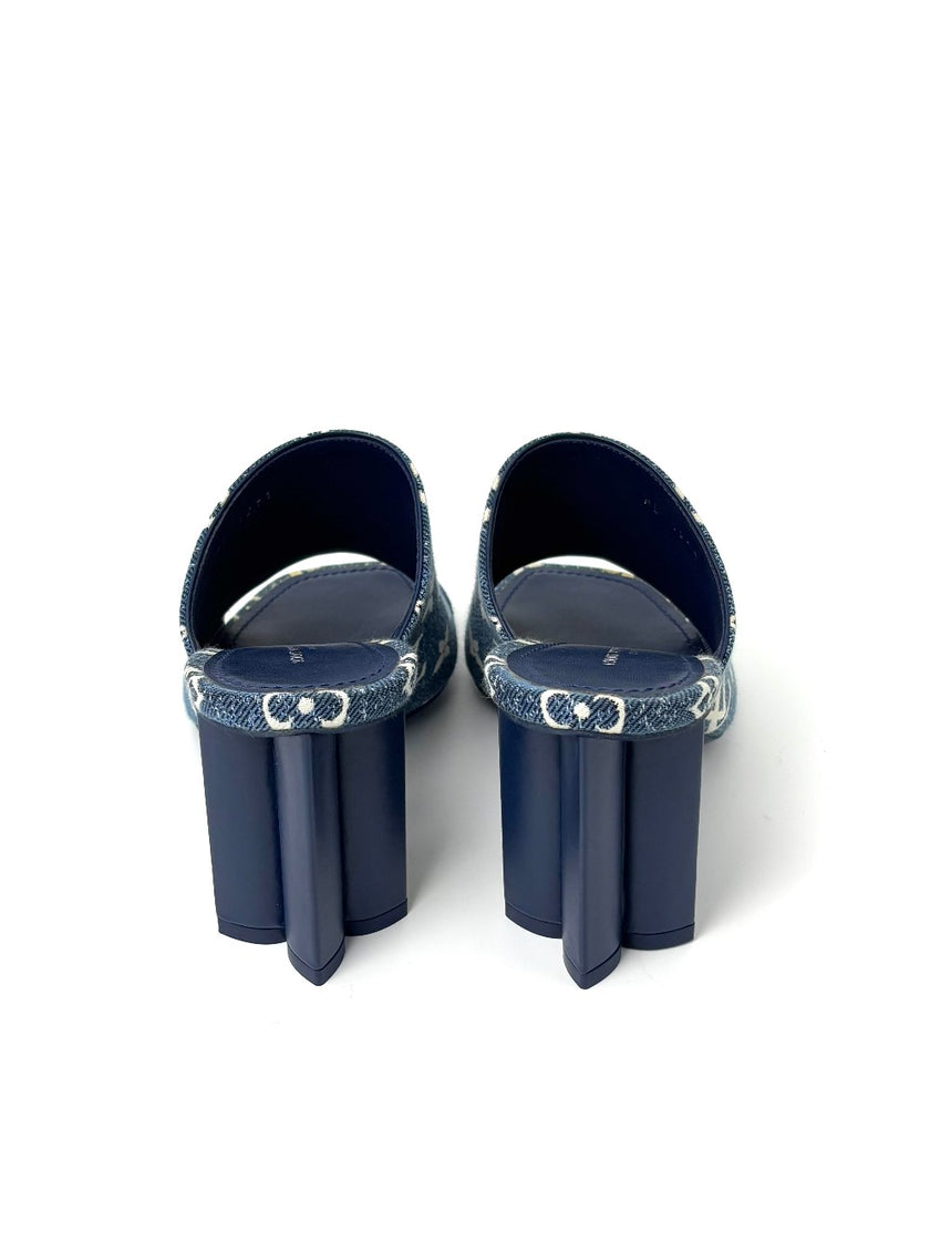 Brand New. LV Sandals Denim. 37|7501
