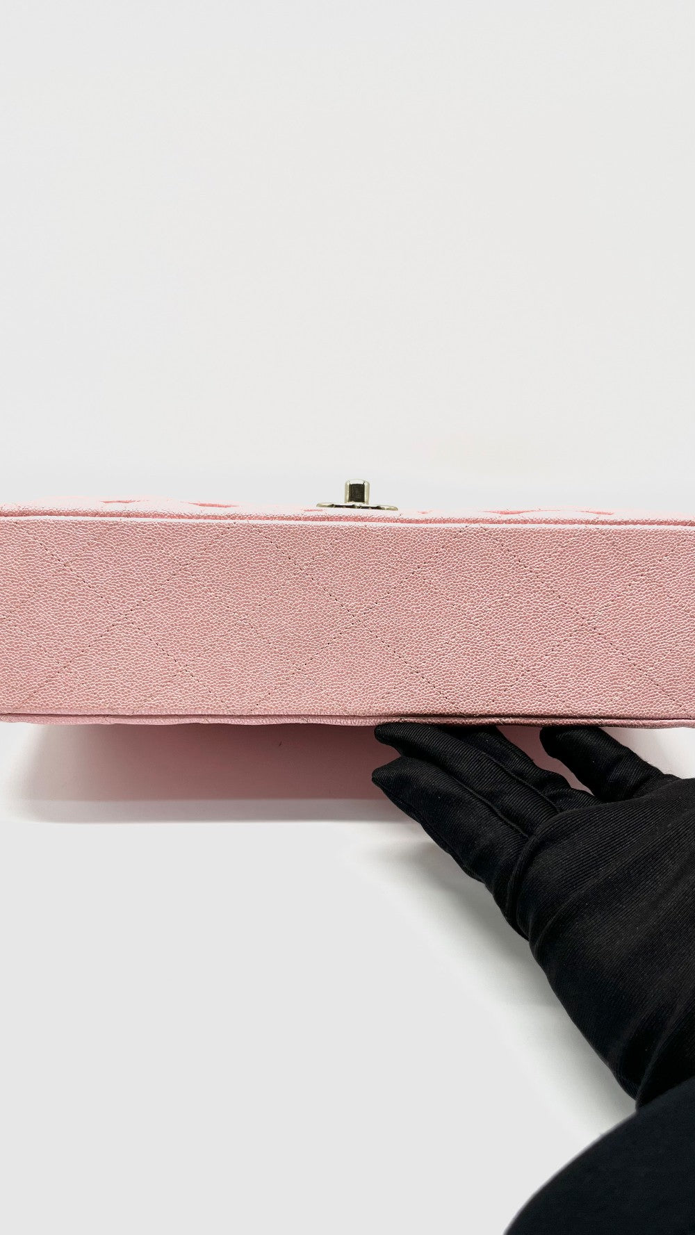 Like New. Chanel Medium Double Flap Caviar Iridescent Pink GHW. 27969345|12230