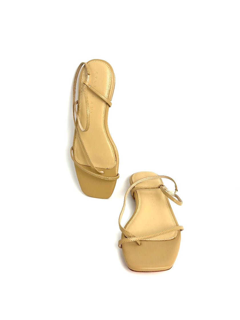 Brand New. Studio Amelia Thongs Beige. 37|11682