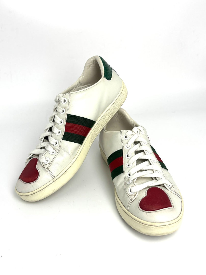 Preowned. Gucci Ace Sneakers Heart White. 35.5|11045