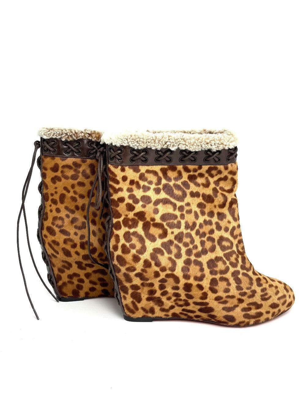 Like New. Louboutin Boots Leopard. 35.5|10664