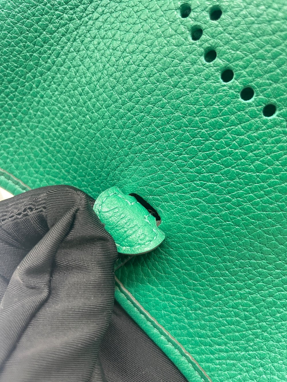 Preowned. Hermes Evelyne TPM Vert Vertigo Togo PHW. CBS002ZB|9046