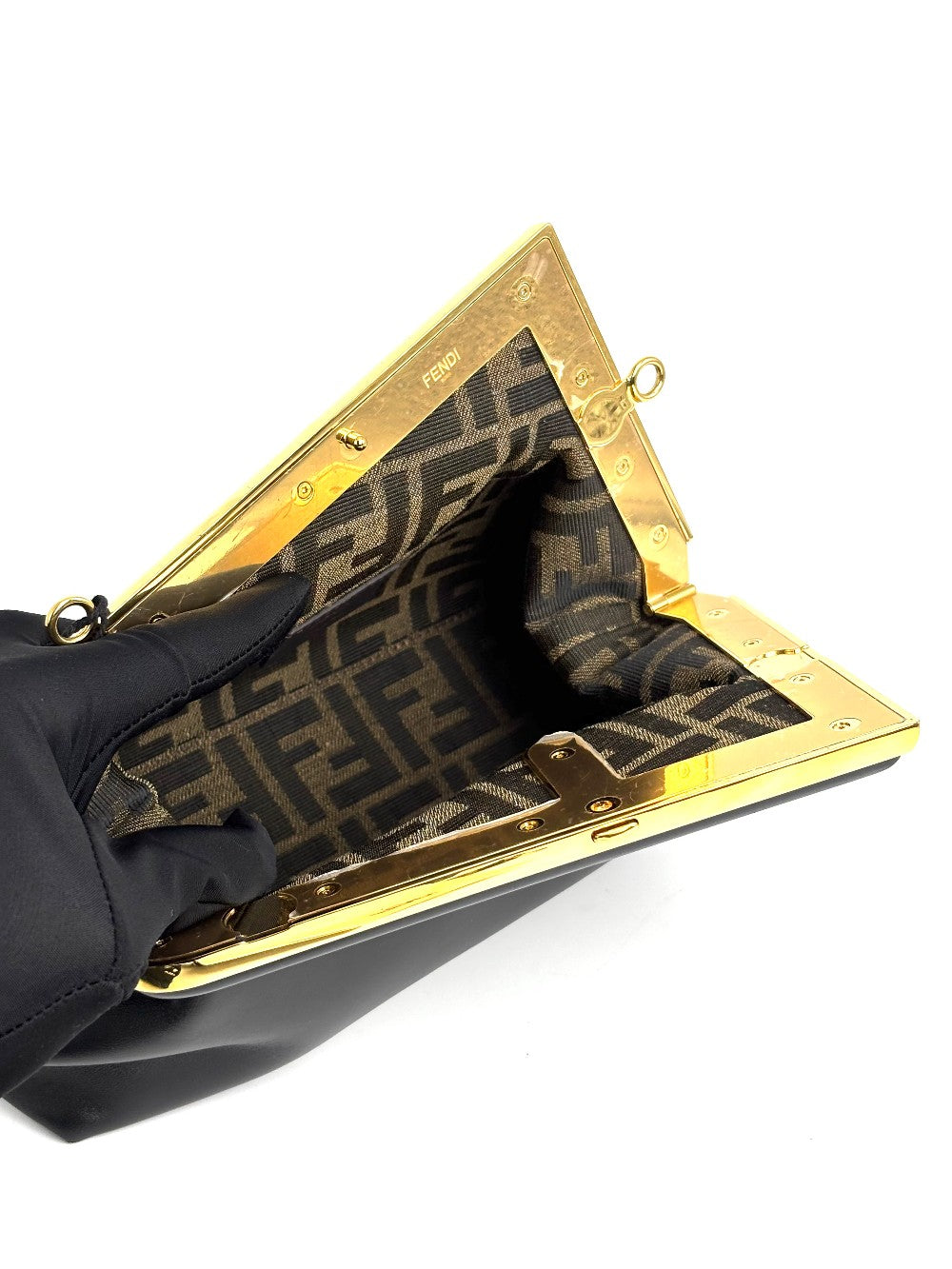 Preowned. Fendi First Small Black. 8BP129-ABVE-219-10429|11889