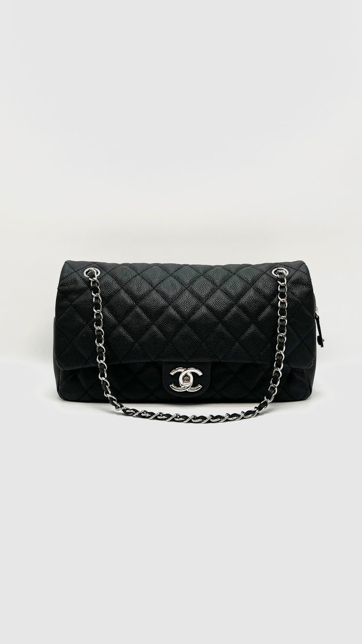 Preowned. Chanel Easy Flap Black Caviar SHW. 17883048|16446