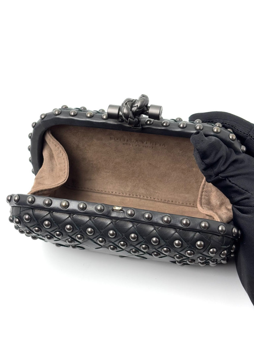 Preowned. Bottega Intrecciato Clutch Black Ruthenium|6622