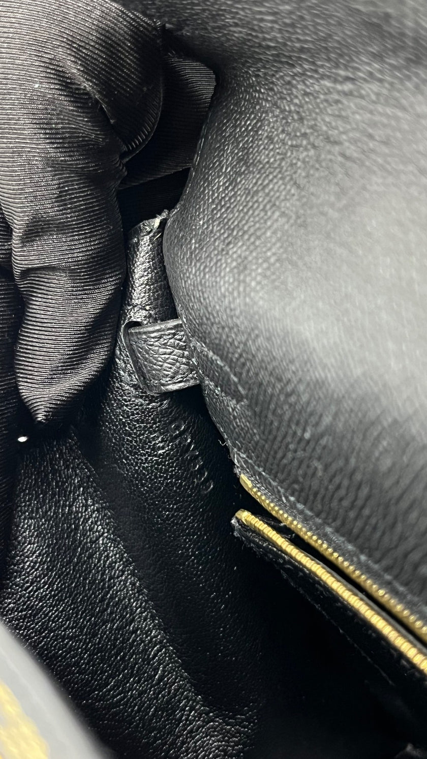 Preowned. Hermes Kelly 25 Black Epsom Sellier PHW. CPY539DQ|5467