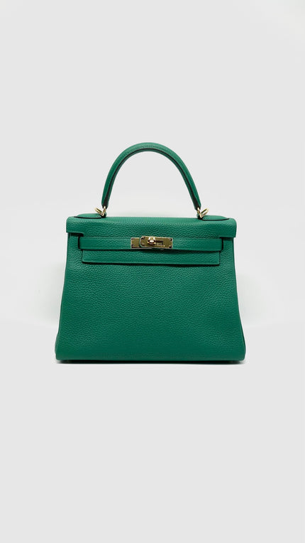 Like New. Hermes Kelly 28 Vert Vertigo Togo GHW. CGN312MU|14153