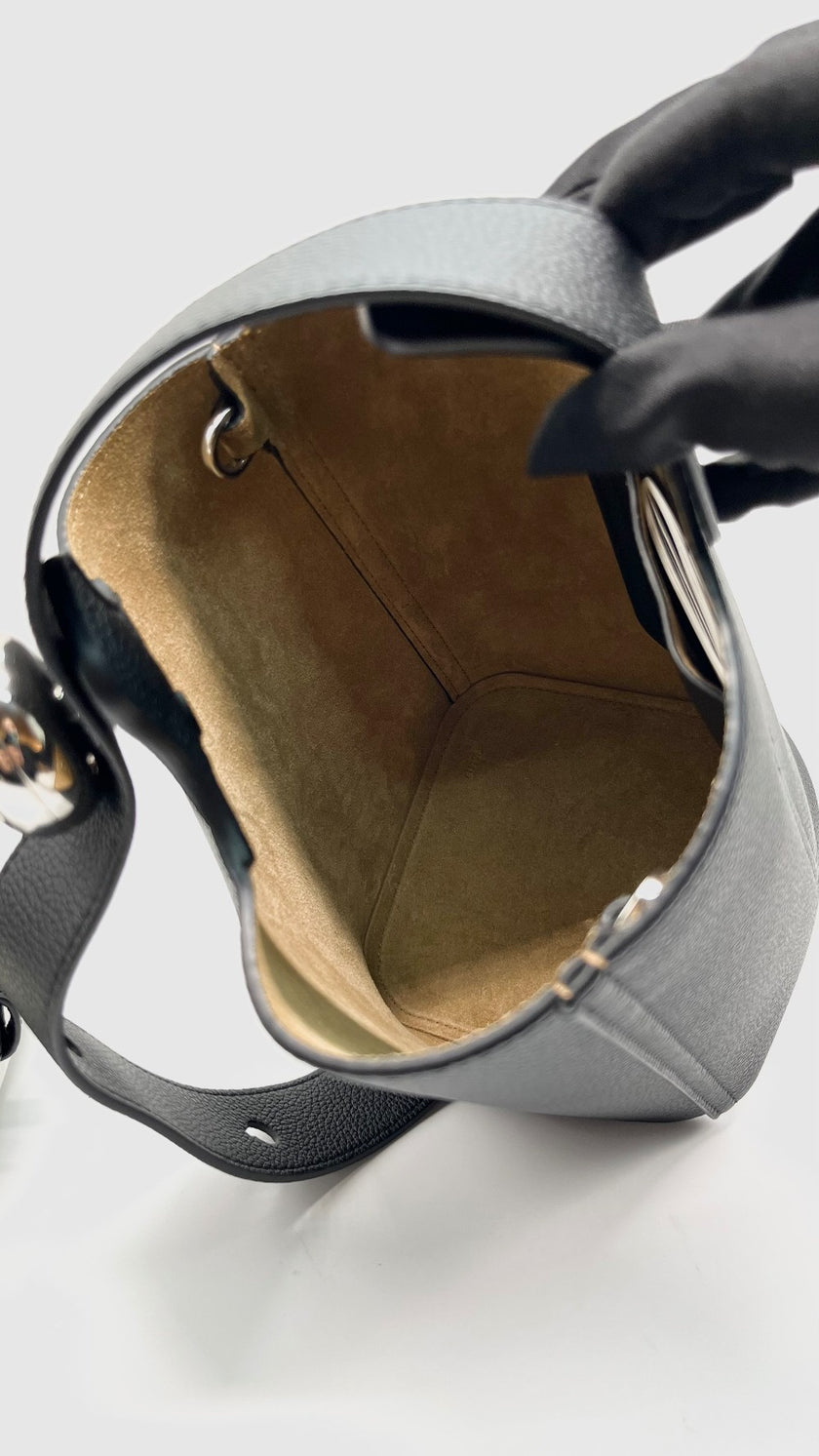 Unused. Loewe Mini Pebble Bucket Bag Black Calfskin|13151