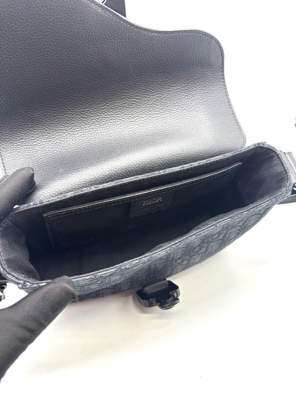 Preowned. Dior Saddle Messenger Oblique Black. 01BO0273|17674