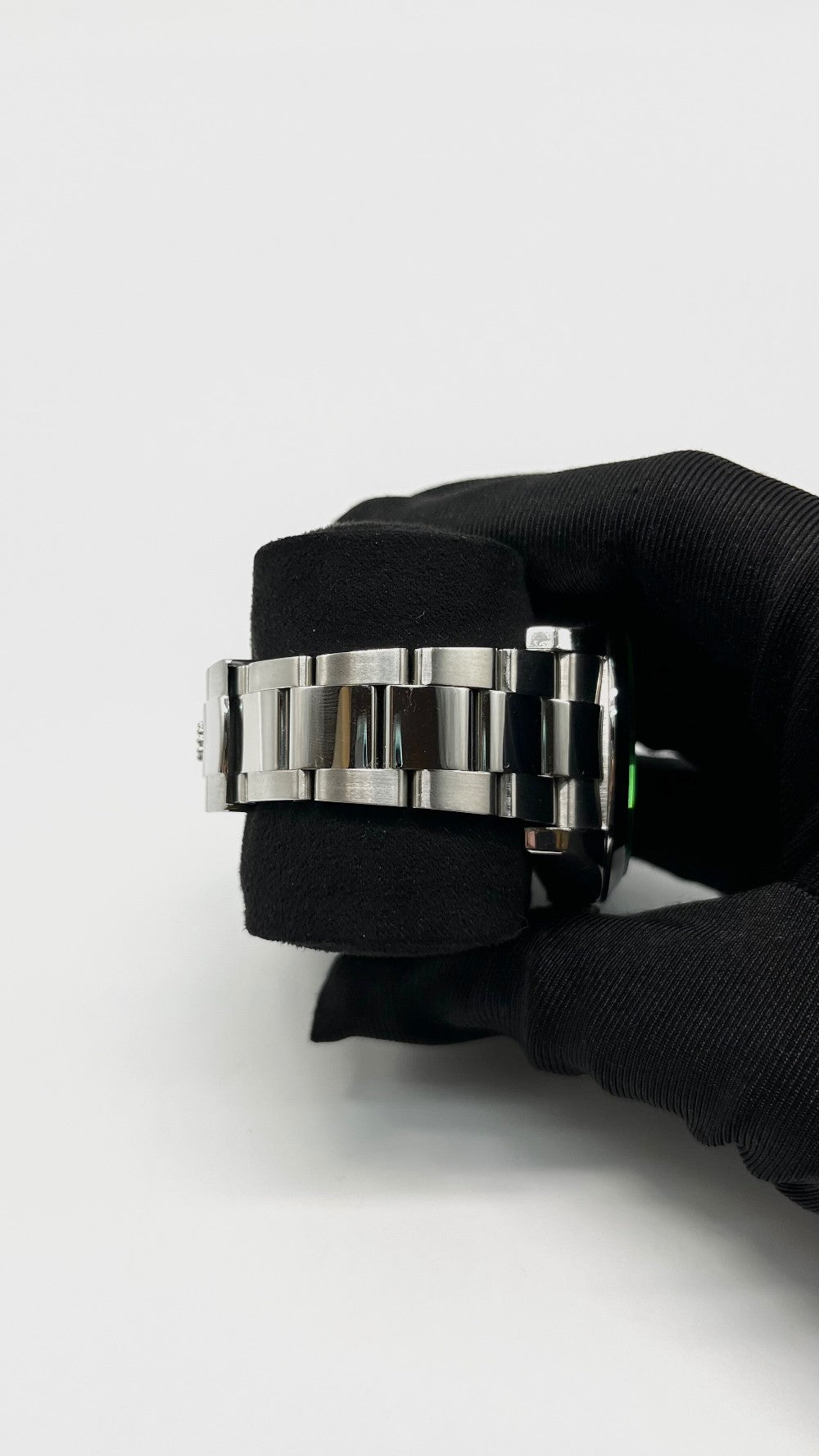 Preowned. Rolex Milgauss Black Dial Oyster Bracelet All Steel 40MM 11.5 Links 2018|14402