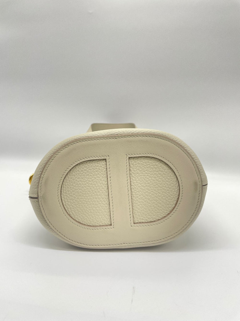 Like New. Hermes In The Loop 18 Clemence Beton GHW. UAM007UH|9124