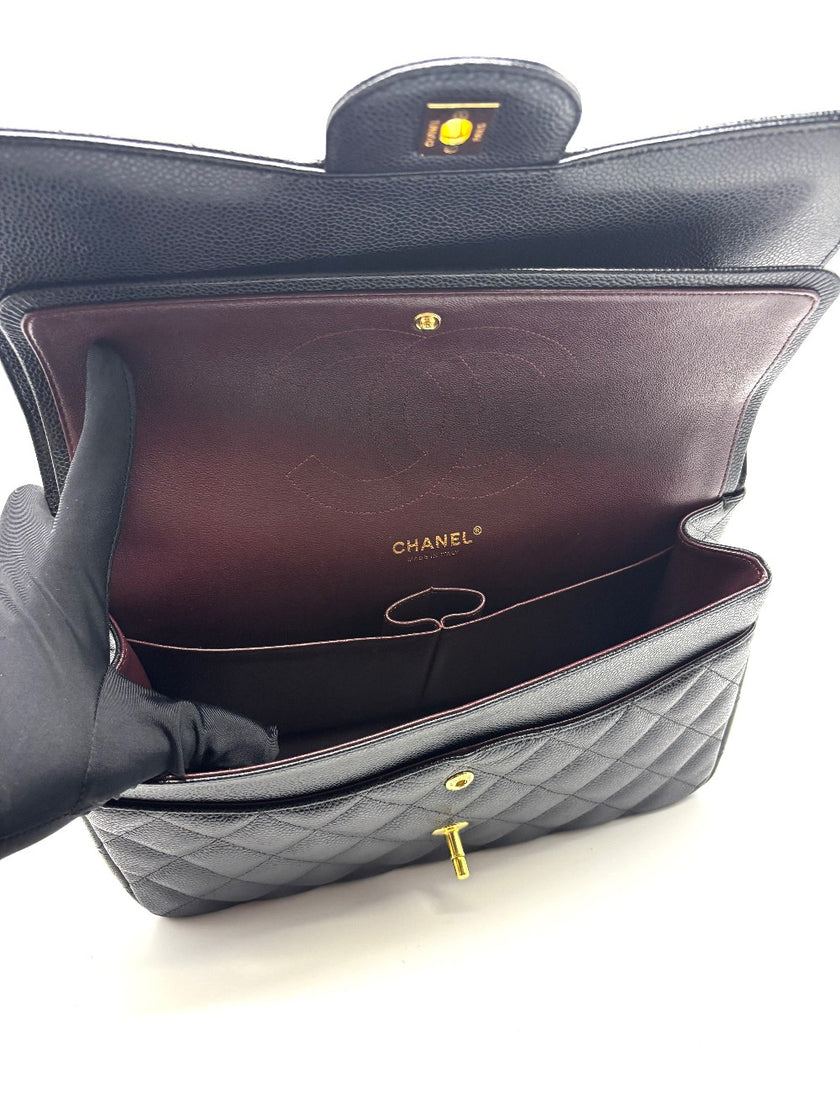 Preowned. Chanel Jumbo Double Flap Caviar Black GHW. 28375805|17133