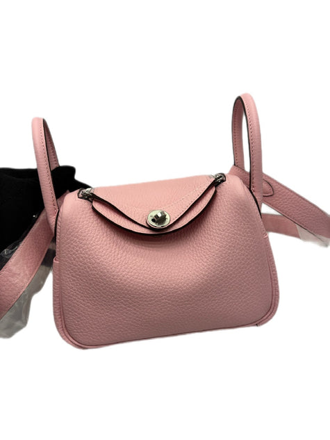 Brand New. Hermes Mini Lindy Rose Sakura/New White Clemence PHW. GPY245UH|17411