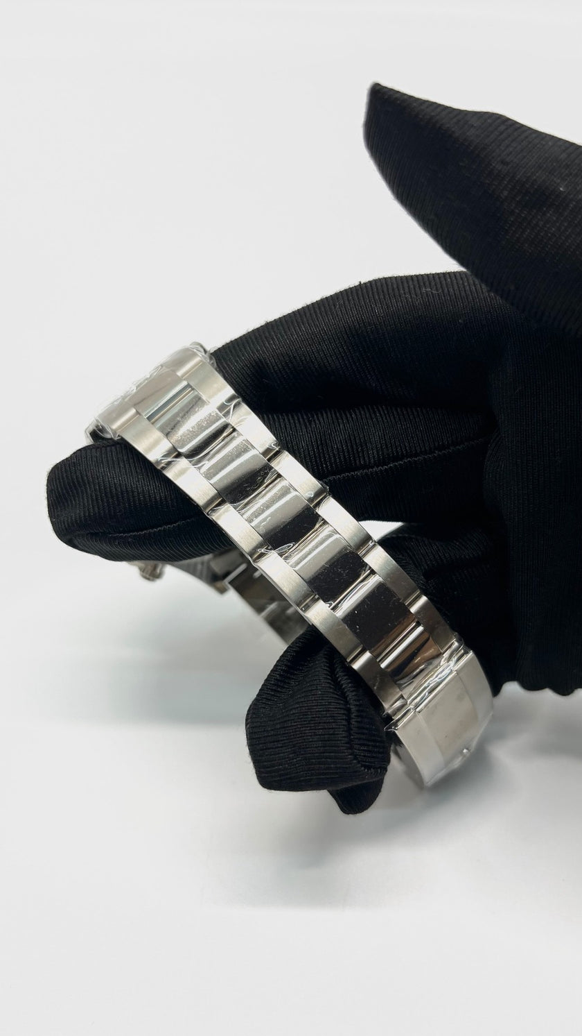 Brand New. Rolex Daytona Ghost Full White Gold Oyster Bracelet 2025 12. 5 Links 40 MM|14377