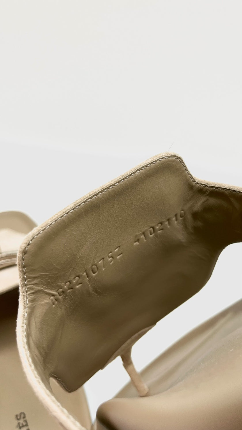 Brand New. Hermes Empire Sandals Gray. 41|10597