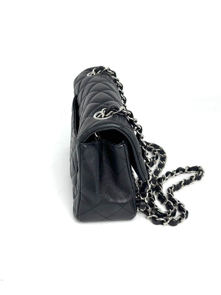 Preowned. Chanel Mini Rectangular Flap Black SHW Lambskin. 28516584|13210