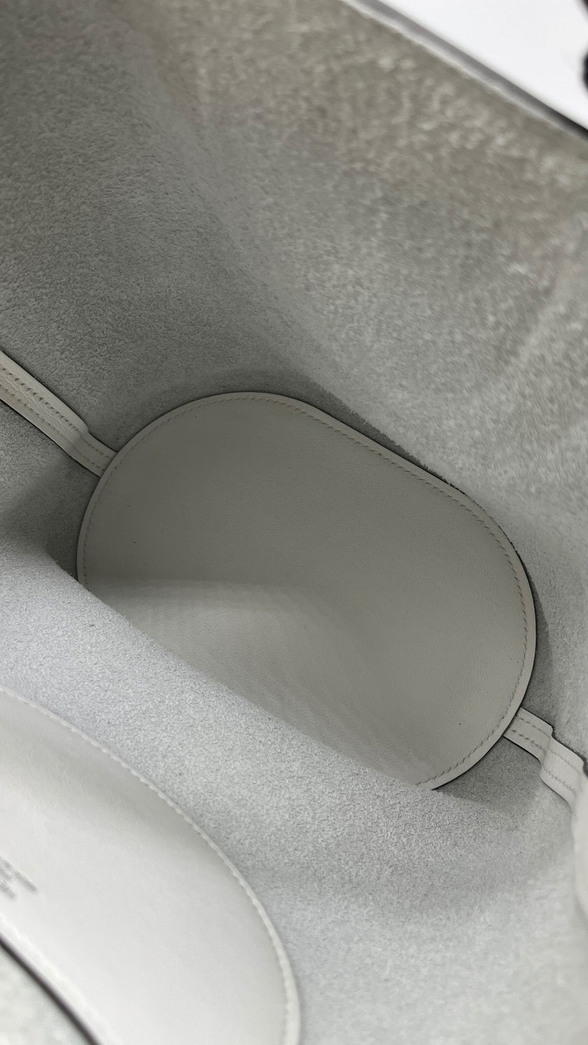 Brand New. Hermes In The Loop 18 New White Togo PHW. BBS005ZB|5169