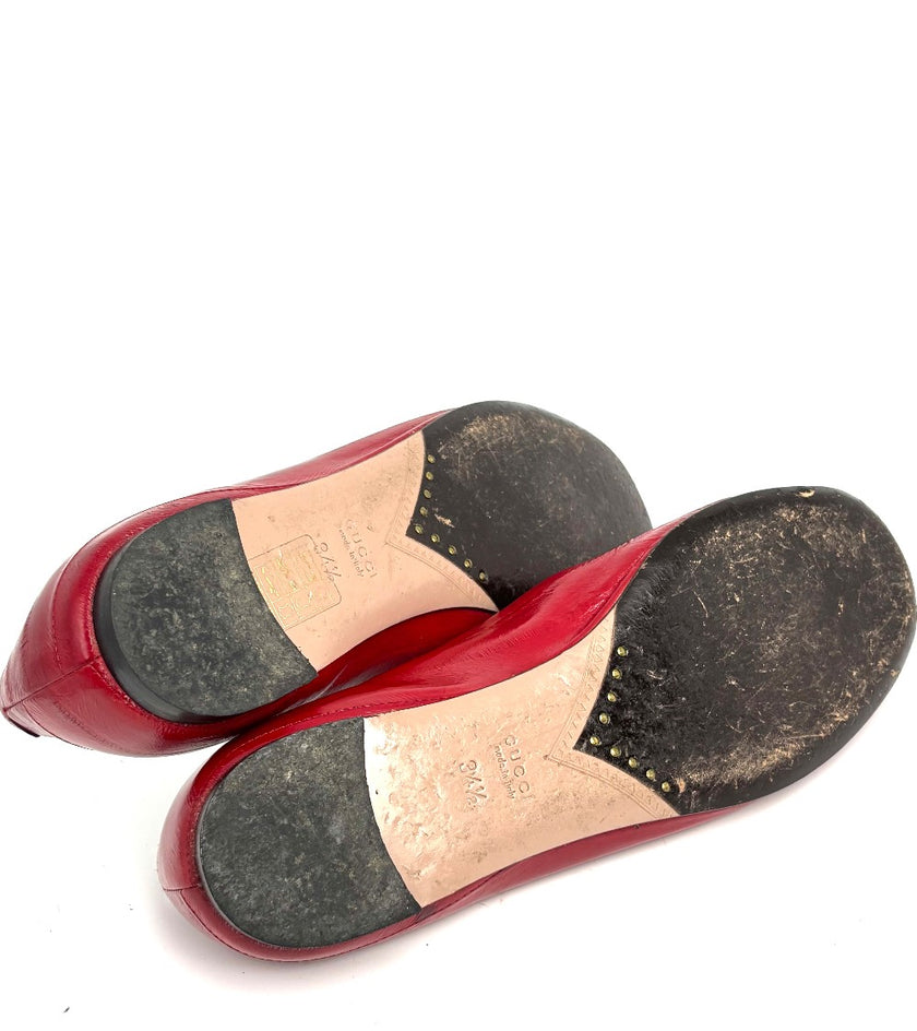 Like New. Gucci Flats Red. 34.5|10719