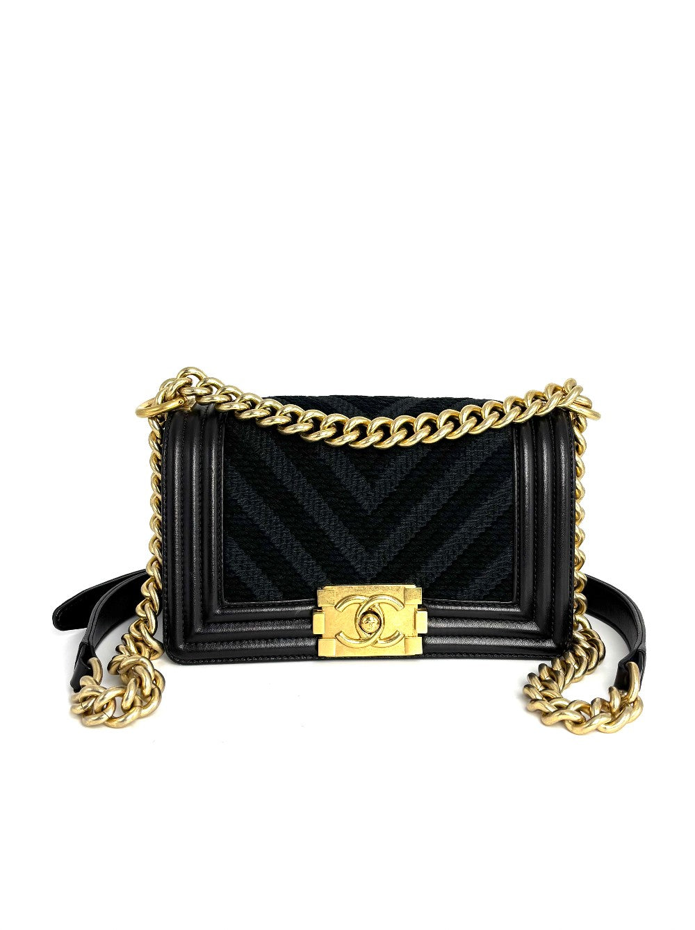 Preowned. Chanel Leboy Small Chevron Canvass. 23557010|11806
