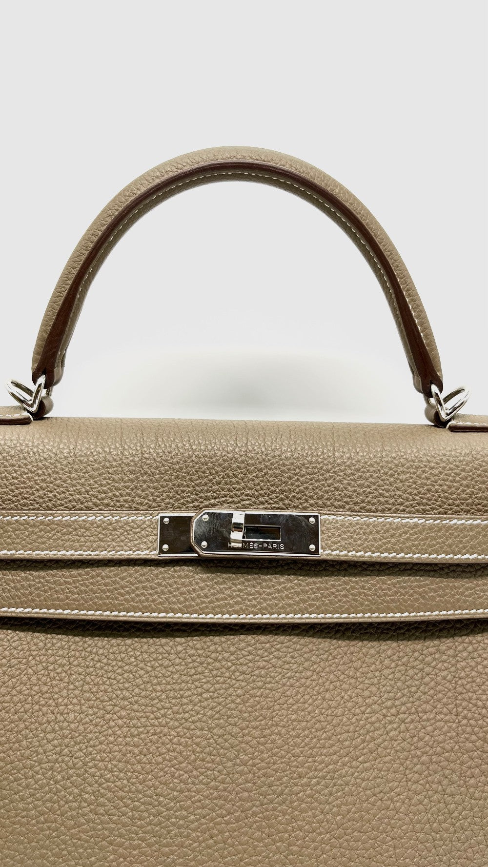 Preowned. Hermes Kelly 32 Etoupe Togo PHW. RM144|13069