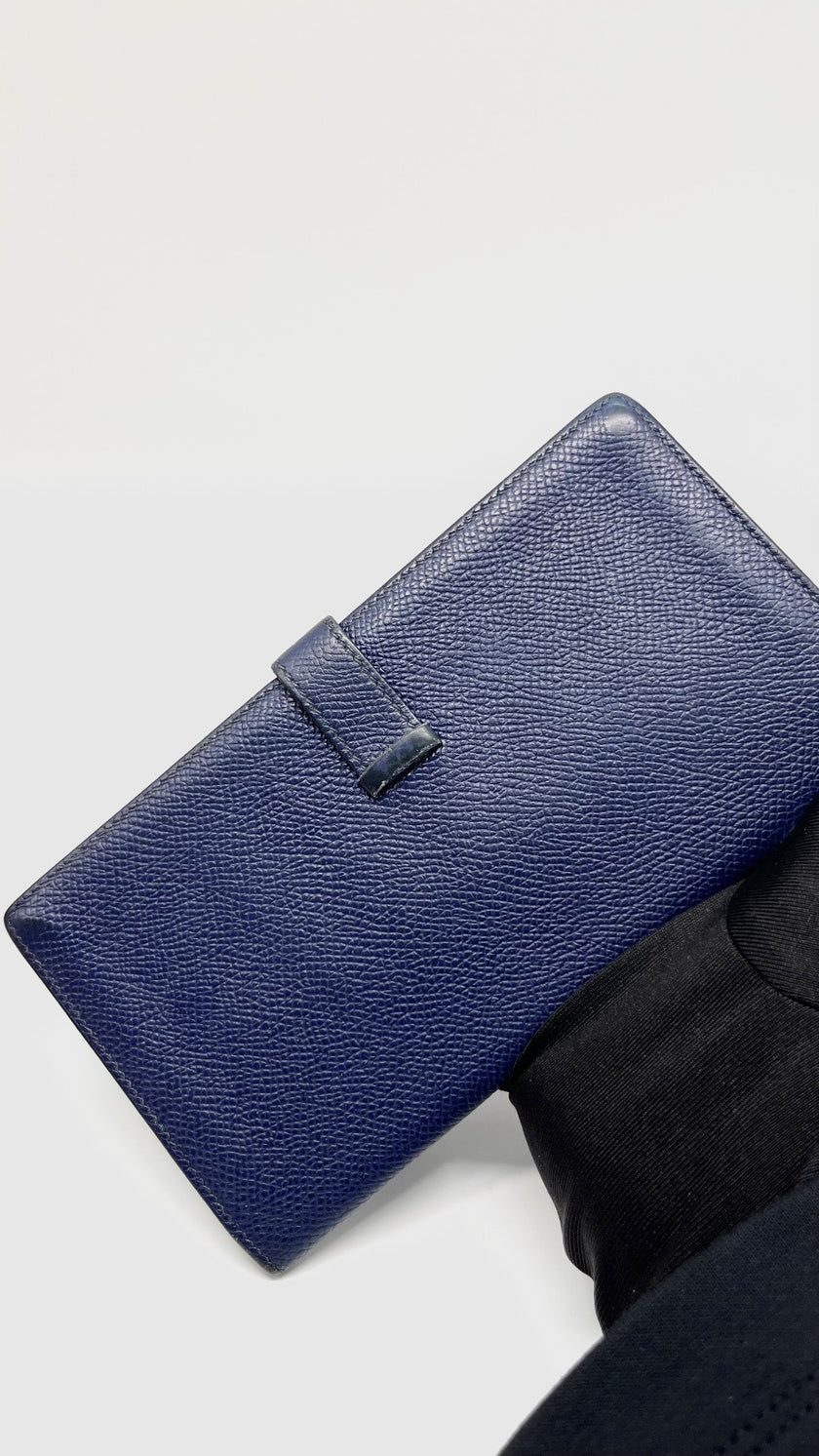 Preowned. Hermes Bearn Long Wallet Blue Sapphire PHW. XTI002DK|9433