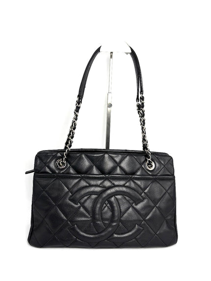 Preowned. Chanel CC Black Quilted Caviar Medium Shopping Tote Bag SHW. 17672225|12392