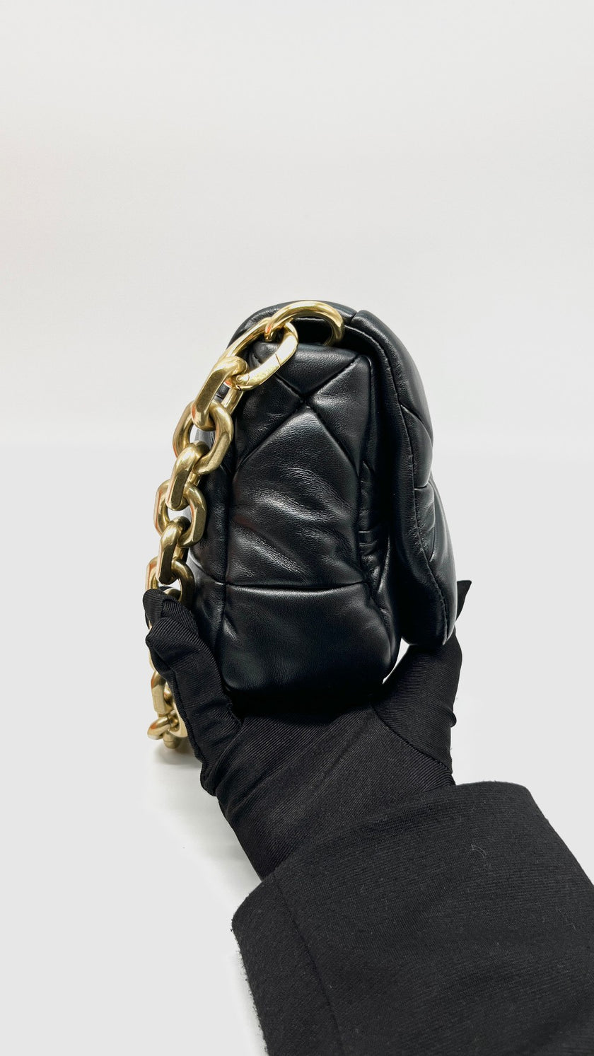 Like New. Prada 1BD292 Nappa Patch Nero Shoulder/Crossbody Bag|11300