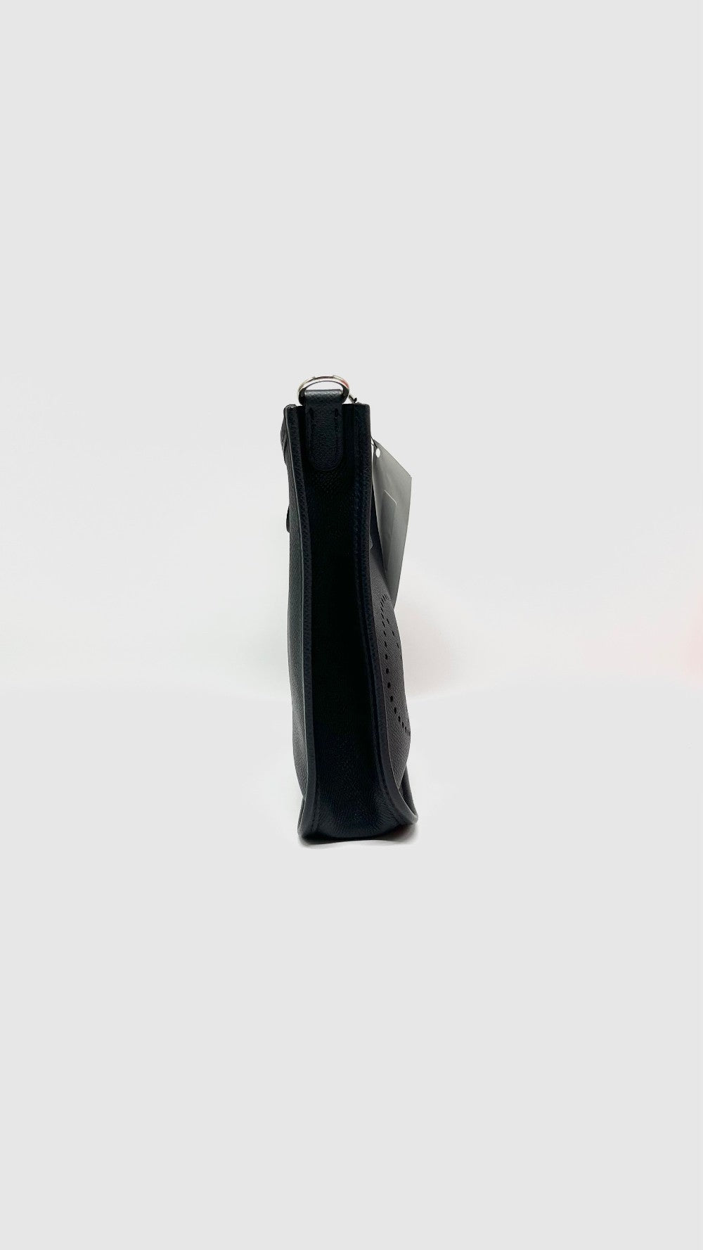 Preowned. Hermes Evelyne TPM Epsom Blue Nuit. AMM004BY|9768