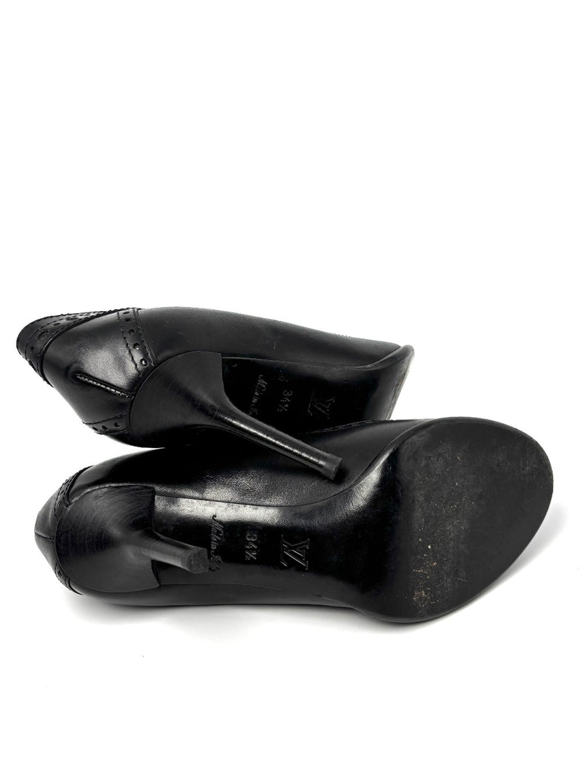 Like New. LV Open Toe Low Heel Black. 34.5|10693