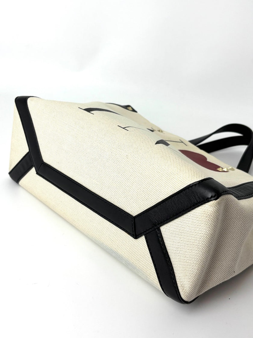 Preowned. Valentino Love Tote Canvas|6027