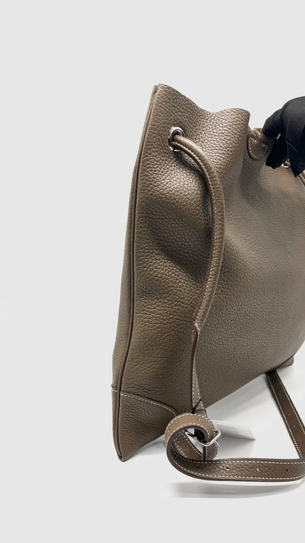 Preowned. Hermes Silky City Tote Etoupe Togo. YFM006PM|8555
