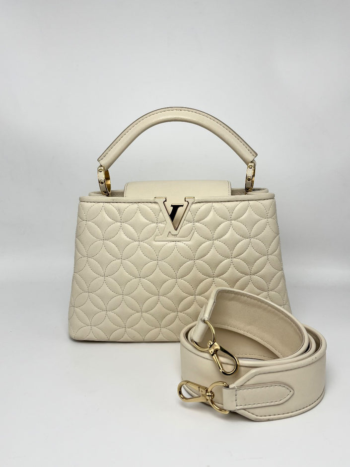 Preowned. LV Capucines BB Flower White.MI3119|8238