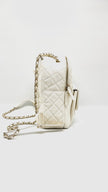 Preowned. Chanel CC Day Backpack White Caviar GHW. 27035013|13836