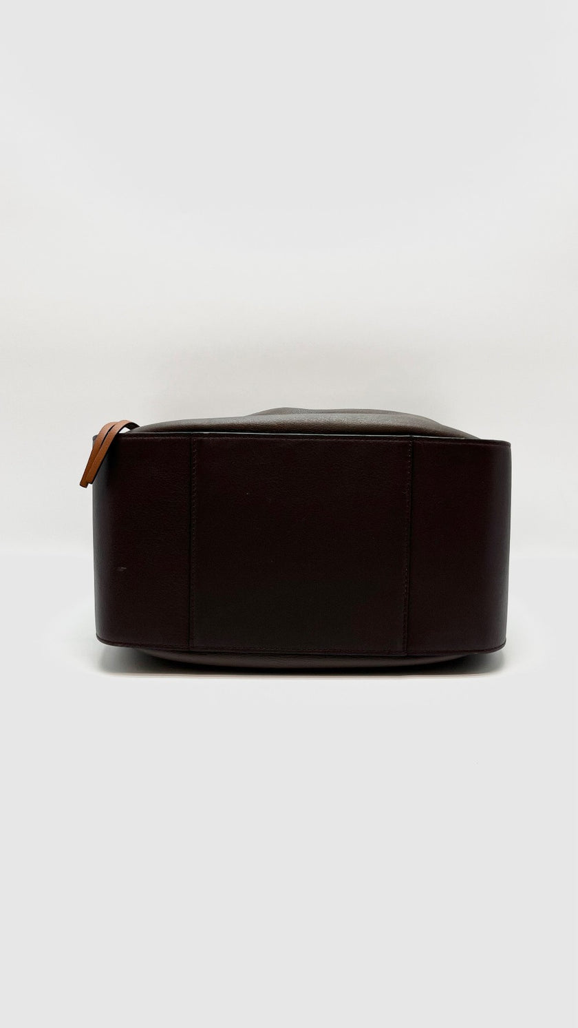 Preowned. Loewe Hammock Small Bicolor Dark Brown/Camel|16095