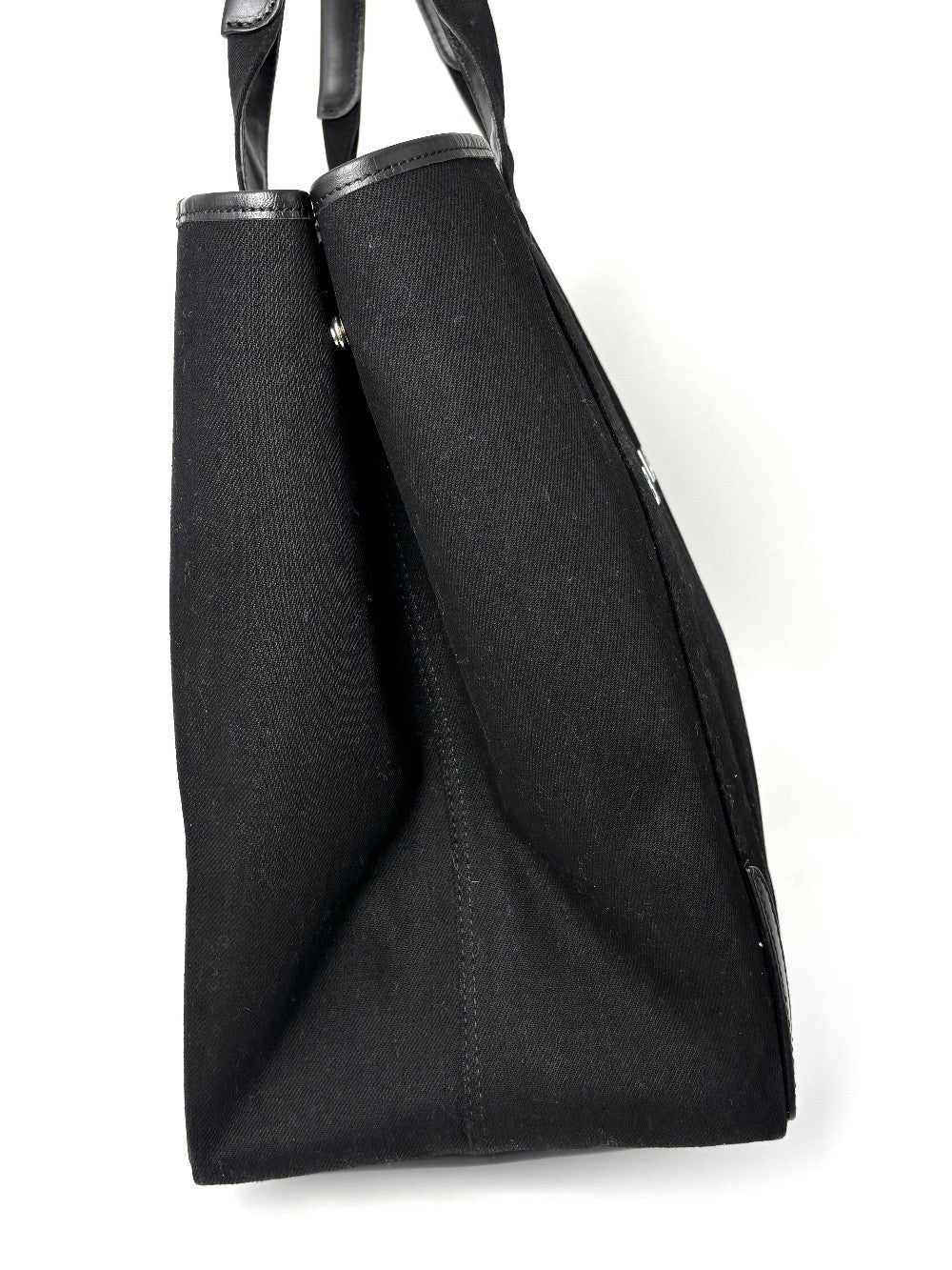 Preowned. Balenciaga Cabas Tote Black. 339936-1090-W-002129|9515