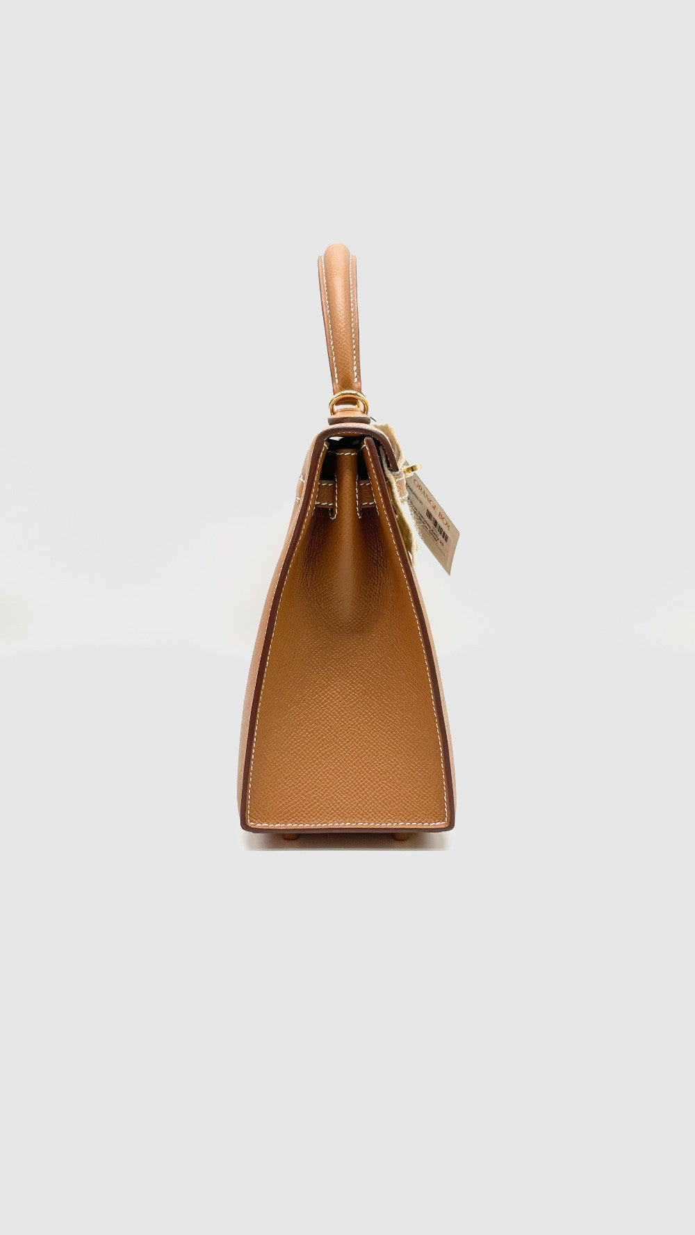 Brand New. Hermes Kelly 25 Gold Epsom Sellier GHW. KHT111BK|9728