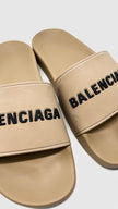 Preowned. Balenciaga Slide Beige. 39|10386