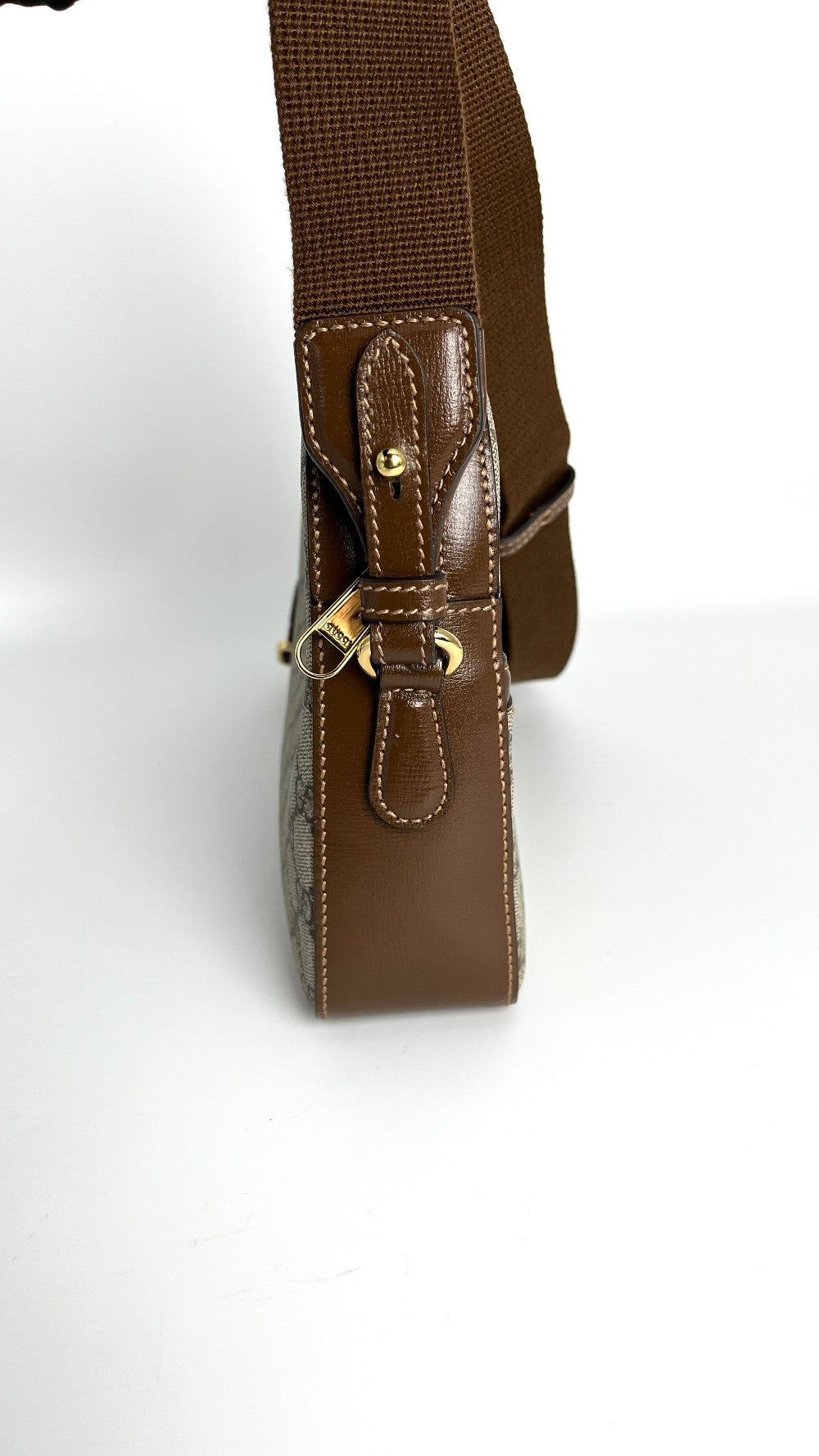 [SALE] Like New. Gucci Interlocking G Messenger Brown Bag|4739