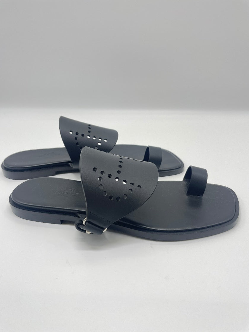 Brand New. Hermes Black Slippers. 37|9157