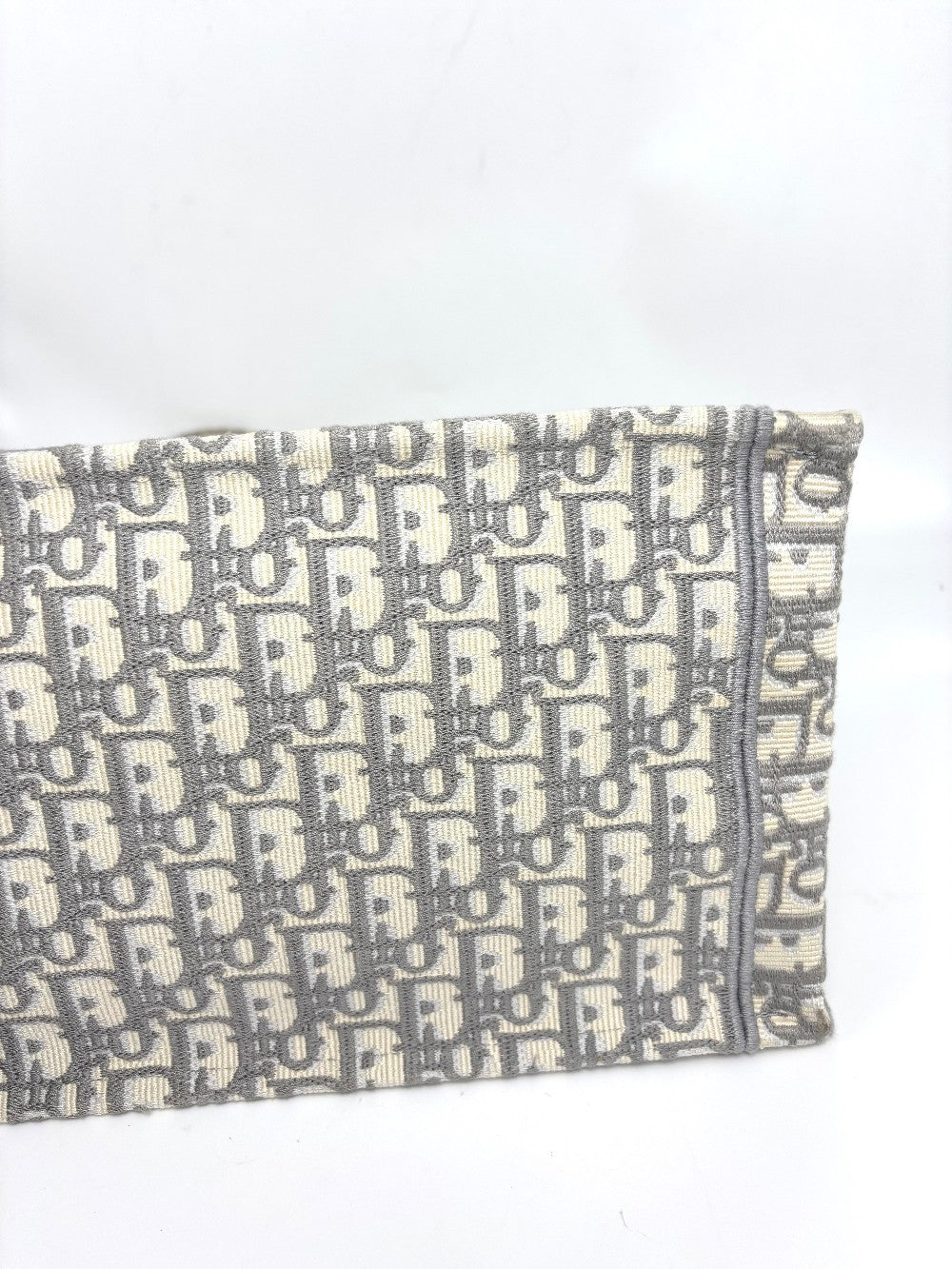 Brand New. Dior Book Tote Medium Oblique. 50MA1222|12475