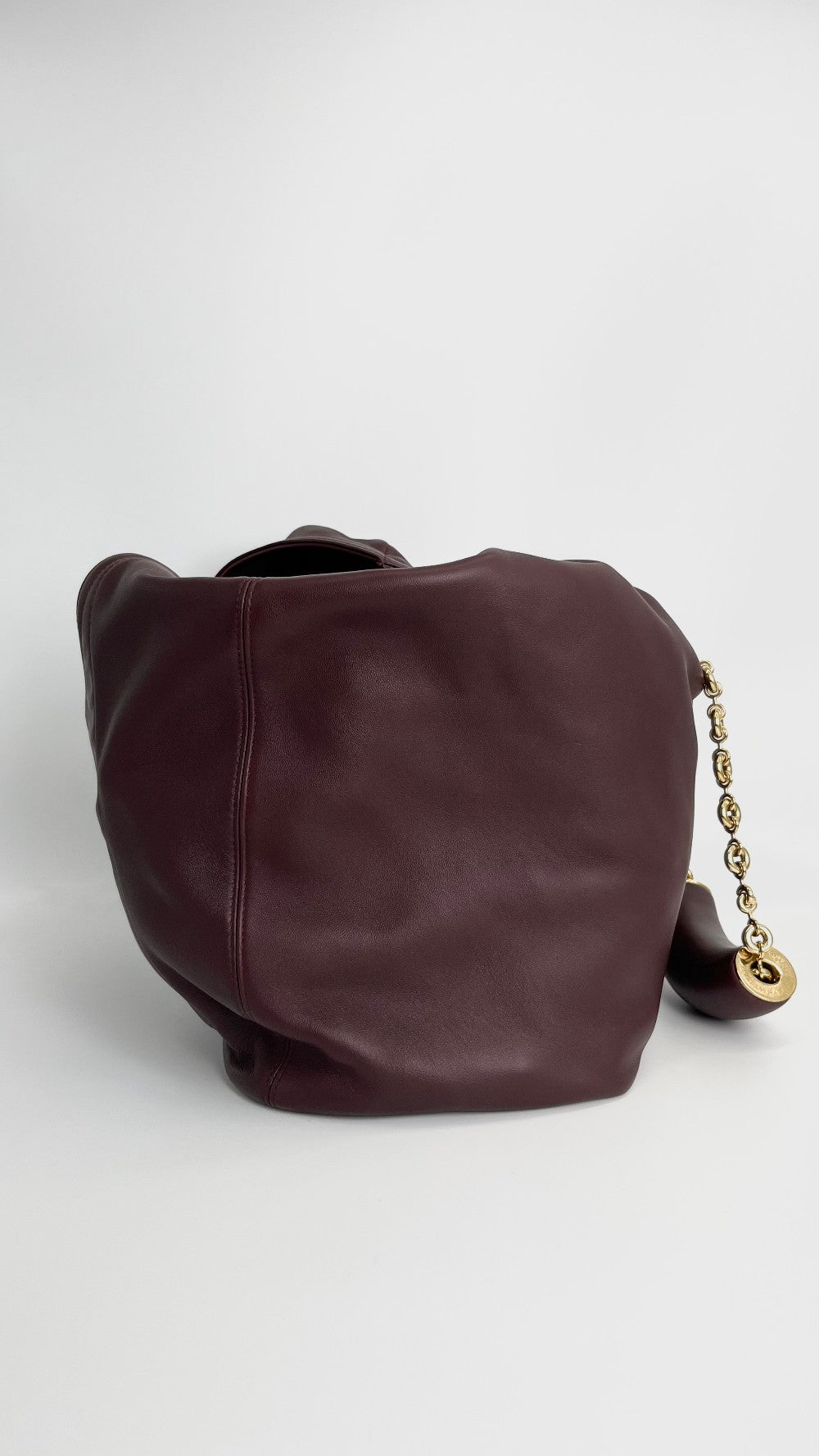 Preowned. Loewe Squeeze Medium Hobo Bag Dark Burgundy|4500